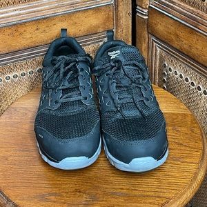 Reebok Sublite Work Shoes 10 1/2 W. Black